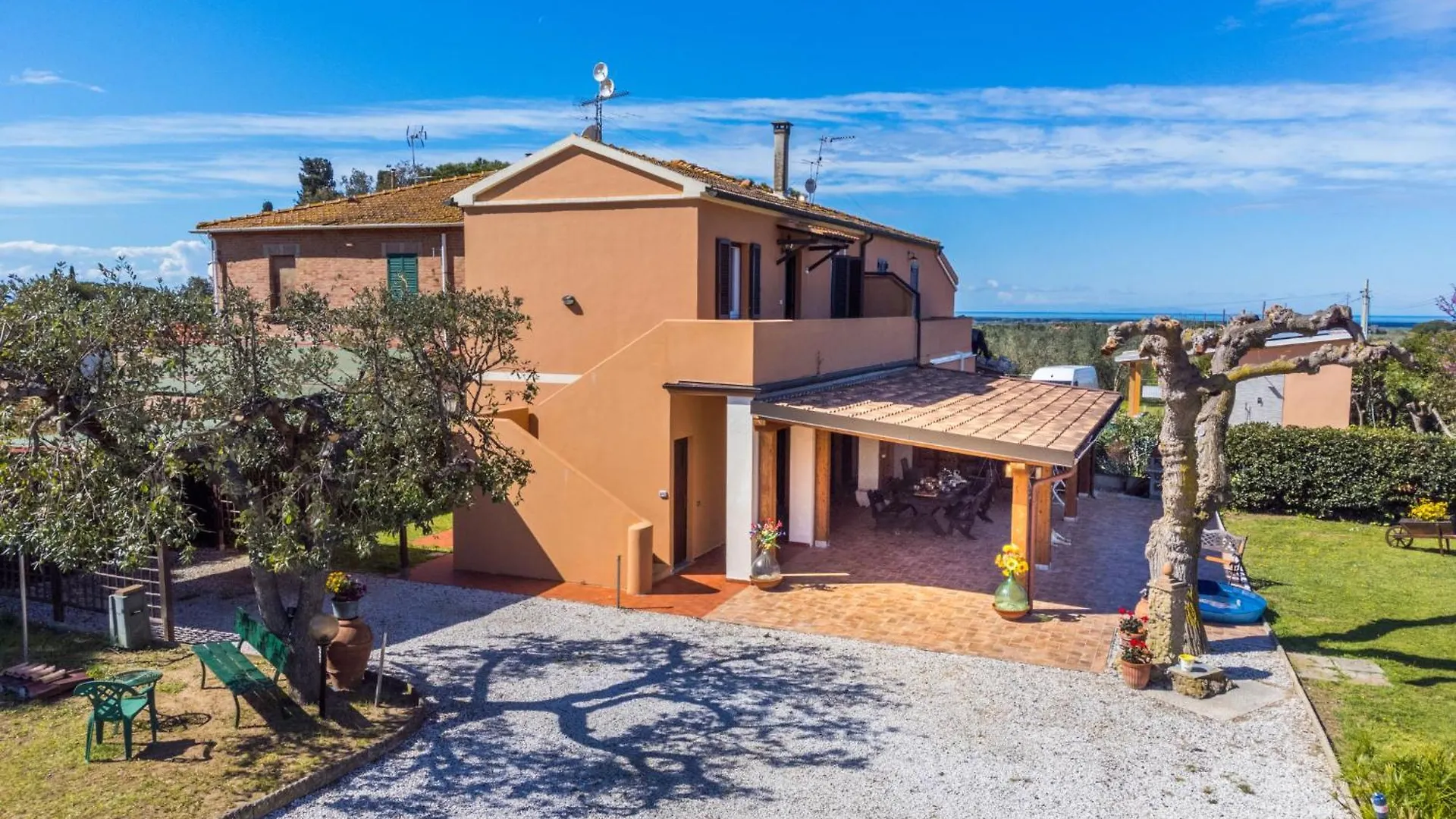 Apartment Donatella By Interhome Bibbona